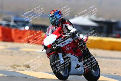 media/Mar-28-2022-Superbike Trackdays (Mon) [[b8603d0f67]]/Novice Group (1130am-12pm)/Turn 2/